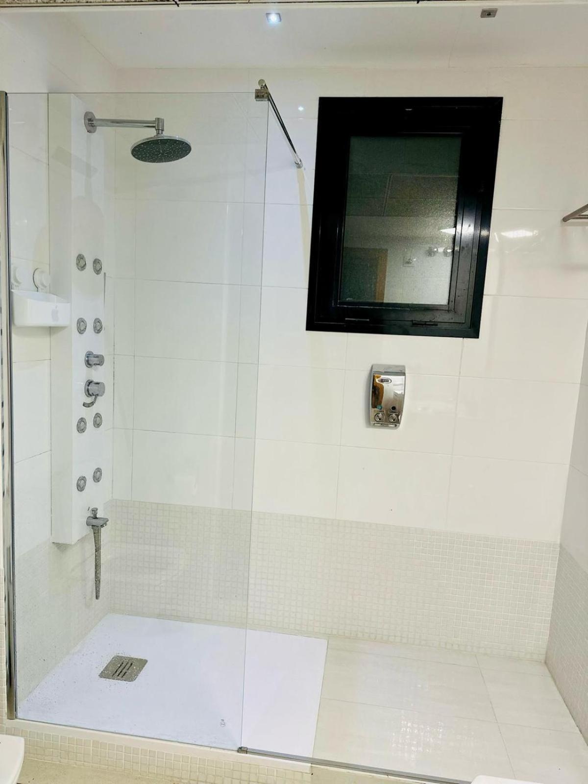 Marin Beach Apartments Patacona Valenza Esterno foto